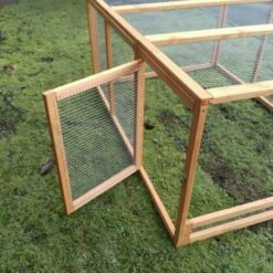 CHEMIN DES POULAILLERS Parc Grillagé Pour Poulailler Farmer L Et Xl Bois Fsc -POULAILLER ET ÉLEVAGE DE LA BASSE-COUR Ventes 29831863 5