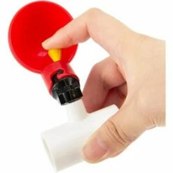 REGALI Lot De 6 Gobelets Automatiques Pour Volaille Et Abreuvoirs Pour Poulet Et 6 Raccords En T En PVC Pour Abreuvoirs De Poulet, Caille, Canard -POULAILLER ET ÉLEVAGE DE LA BASSE-COUR Ventes 66169997 4